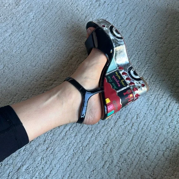 Kate Spade wedge sandals sz 6 - Picture 10 of 12